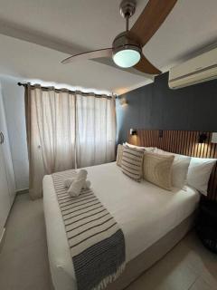 A tropical escape, newly renovated coastal apartment - Ballito - 1