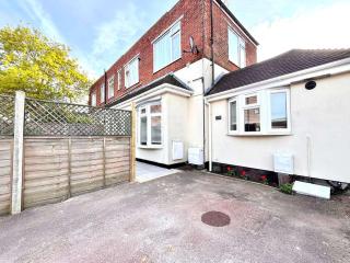 Seaside Snug by Honeywhite Homes - South Hayling - 9