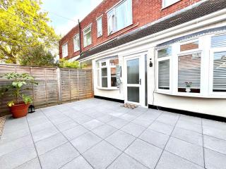 Seaside Snug by Honeywhite Homes - South Hayling - 8