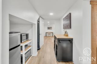 Midtown Gem with Secret Speakeasy - Sacramento - 3