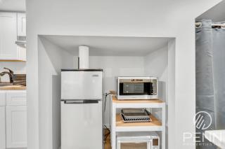 Midtown Gem with Secret Speakeasy - Sacramento - 2