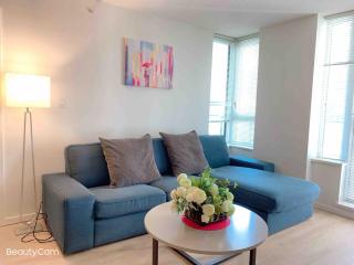 Cozy Perfect &elegant 2bed 1 bath in Richmond center - Richmond - 0