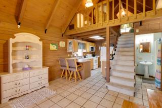 Boat, Fish and Swim Lakefront Cabin in Okeechobee! - 1