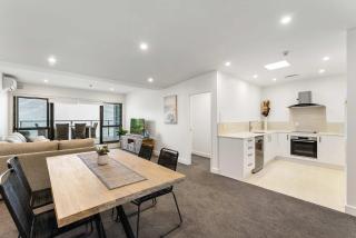 Apartment on Adams - 6