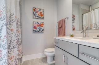 Luxurious 3 story home in Houston! Elegance galore - 7