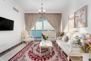 Ocean View Luxury Suites - Ajman - 9