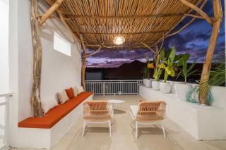 OG Cruz - Central & Stylish Canggu Pool Villa - Sleeps 7 - Canggu - 4