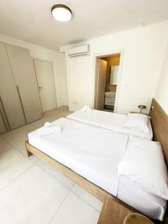 Upscale Suite - Heart of Pacaville - St Julian's - 6