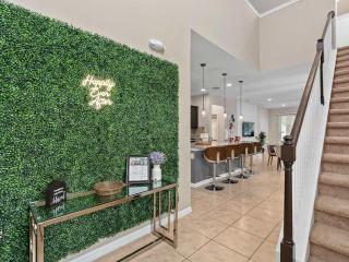 Family Fun Retreat Near Disney with Game Room & Themed Bedrooms - 7