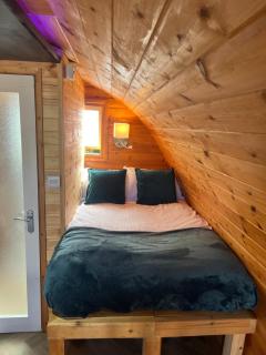 Smugglers Cove - Widows Row - 7
