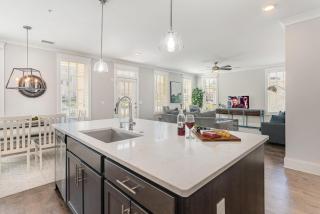 Trilogy - Private Porch - Walk to Centennial Park - Nashville - 3