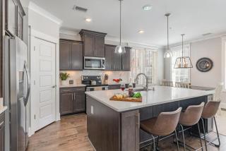 Trilogy - Private Porch - Walk to Centennial Park - Nashville - 1