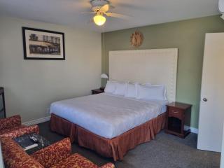 Manor Motel - Southampton - 9