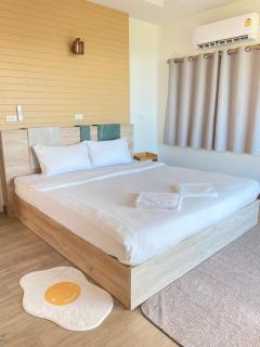 The moon camp khanom - Ban Phlao - 9