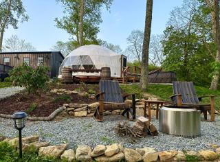 Luxury Glamping Domes,Hot Tub, Mountain views, Winery - 8