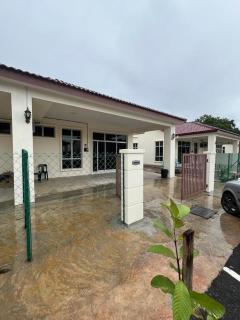 TDH Homestay Arau #5 - Kangar - 0
