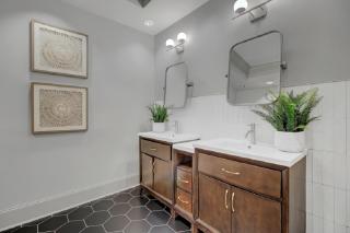 Sandwedge 7 by Wild Dunes, Luxury Home with Resort Amenity Access - Isle of Palms - 4