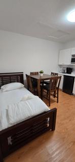 New Royal Inn - 5