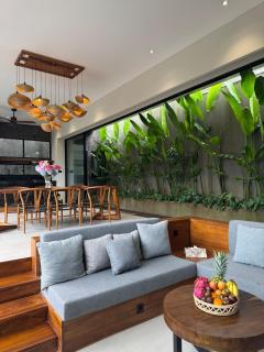 Cozy Luxe 3BR Villa in The Heart of Batu Bolong, Canggu - Canggu - 0