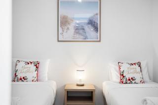 Stunning Ocean Views Broadbeach 3BR2BA Modern Apt - Gold Coast - 8