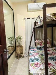 Jake's Coron Lodging Home - 4