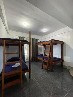 Beachfront Hostel - 5