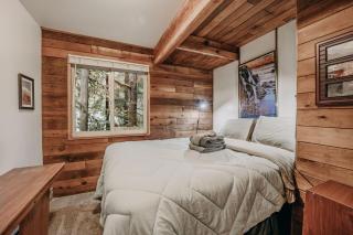 Mt Baker Lodging - Cabin story cabin in the woods Free wifi - 3