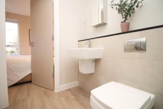 Casa 4 - 2 BR Apartment with Balcony and Parking - Cardiff - 3