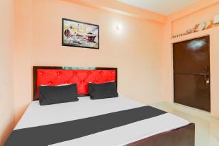Hotel O Malihabad Palace - - 2