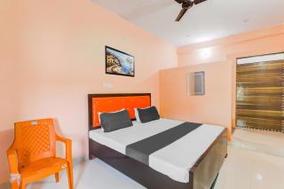 Hotel O Malihabad Palace - - 8