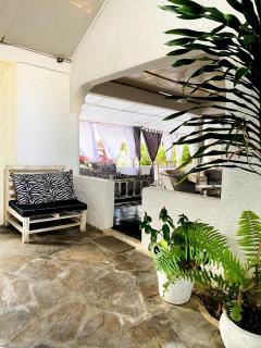 Paradise Lagoon B&B - 3