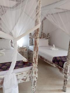 Paradise Lagoon B&B - 2