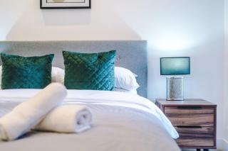 Cohost Partners Chic 1 Bed Retreat Central Sale - Manchester - 7