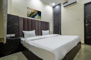 Madstays Hotel Avanti Residency, Pure Veg - Ujjain - 3