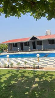 Anusaya Resort and Lawns - Chinchavli - 0