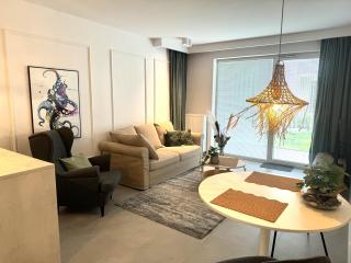 PODCZELE, KOŁOBRZEG Apartament dwupokojowy z garażem podziemnym - 0