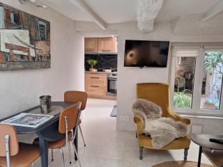 La 54 Provence - LʼIsle-sur-la-Sorgue - 8