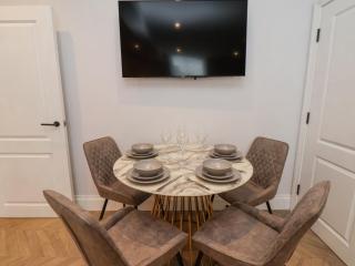The Salisbury Apartment 205 - Scarborough - 3