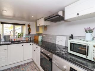 2 Victoria Cottages - Weston-super-Mare - 3