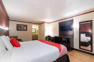 OYO Hotel Tulsa N Sheridan Rd & Airport - Tulsa - 1