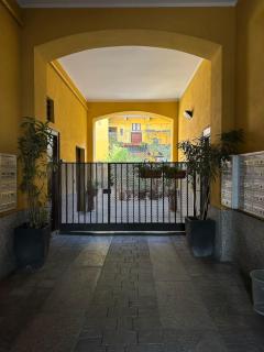 Stylish Navigli Apartment - Comfort & Good Vibes - Milan - 1