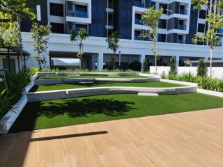 NEW 3R2B FamilyHome Puchong 8 pax - Puchong - 6