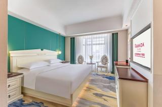 Ramada Plaza by Wyndham Wuhan Dongxi Lake - 4