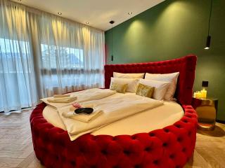 Red Velvet-Romantik Appartement mit Balkon - Das Alpenzeit im Zentrum - Bad Aussee - 9