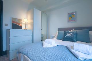 Chic 3-Bed Retreat in Cardiff - Cardiff - 6