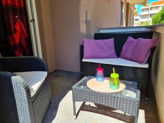 Dotty Apartments with Pool - Novalja - 3
