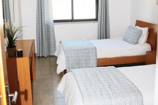 3-Bedroom Apt Sleeps 6 Pool Gym & Jacuzzi - Lagos - 7