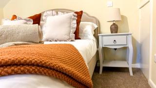 Bettws Hall Accommodation - Newtown - 6