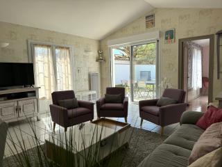 ღ Villa des Grasses - Piscine Chauffée, Jardin & Wifi - 1