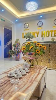 Lucky Hotel Uông Bí - Uông Bí - 8